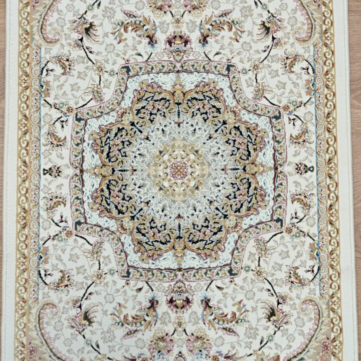 Компактный персидский коврик Ghazal 50×80 см, кремовый